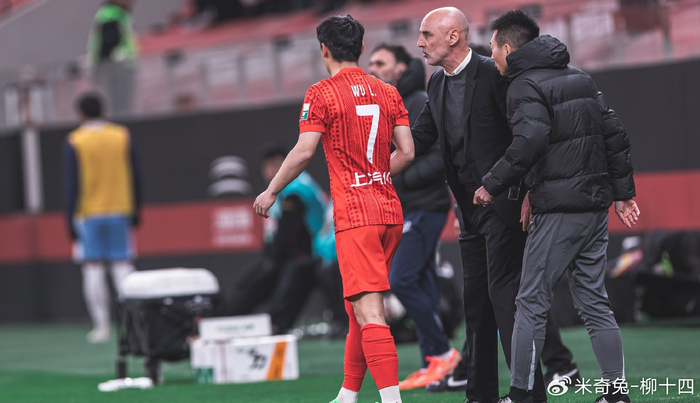 武磊的进球，不只带来3分，更让海港找回冠军队的自信|上海海港|安佩姆|杨希|左路|维塔尔_新浪体育_新浪新闻